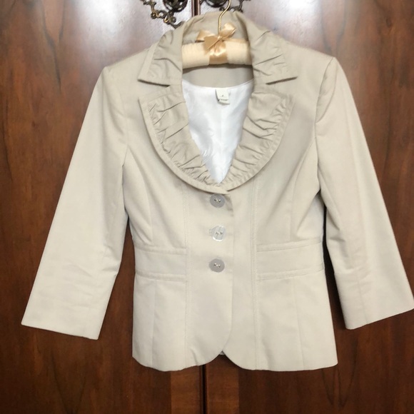 WHBM Cotton Jacket with 3/4 length Sleeves SZ 4 - Picture 2 of 8